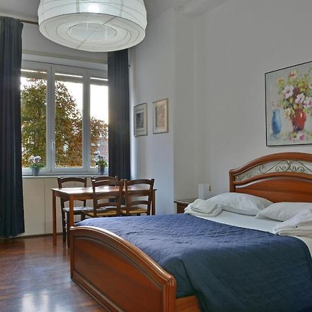 Elion Bed & Breakfast Rome Bagian luar foto