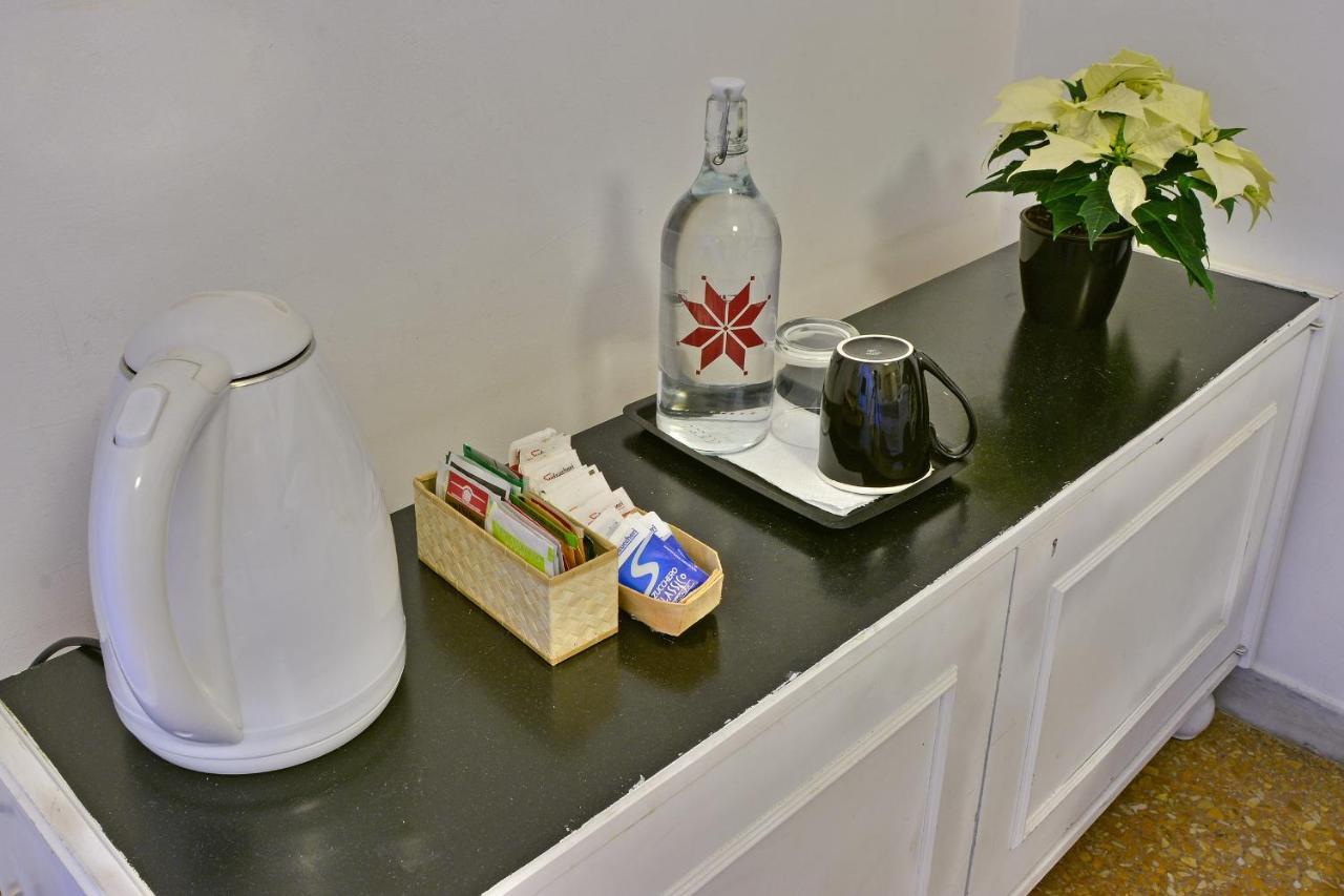 Elion Bed & Breakfast Rome Bagian luar foto